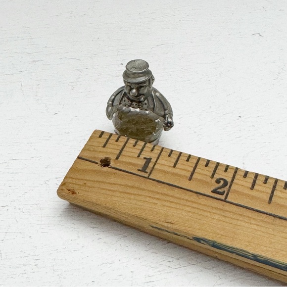 Vintage Cuteri Pewter Old Man with Crystal Belly Miniature - Picture 12 of 12